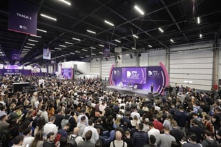 Palestra com público lotado no 1º dia de Vtex Day 2023